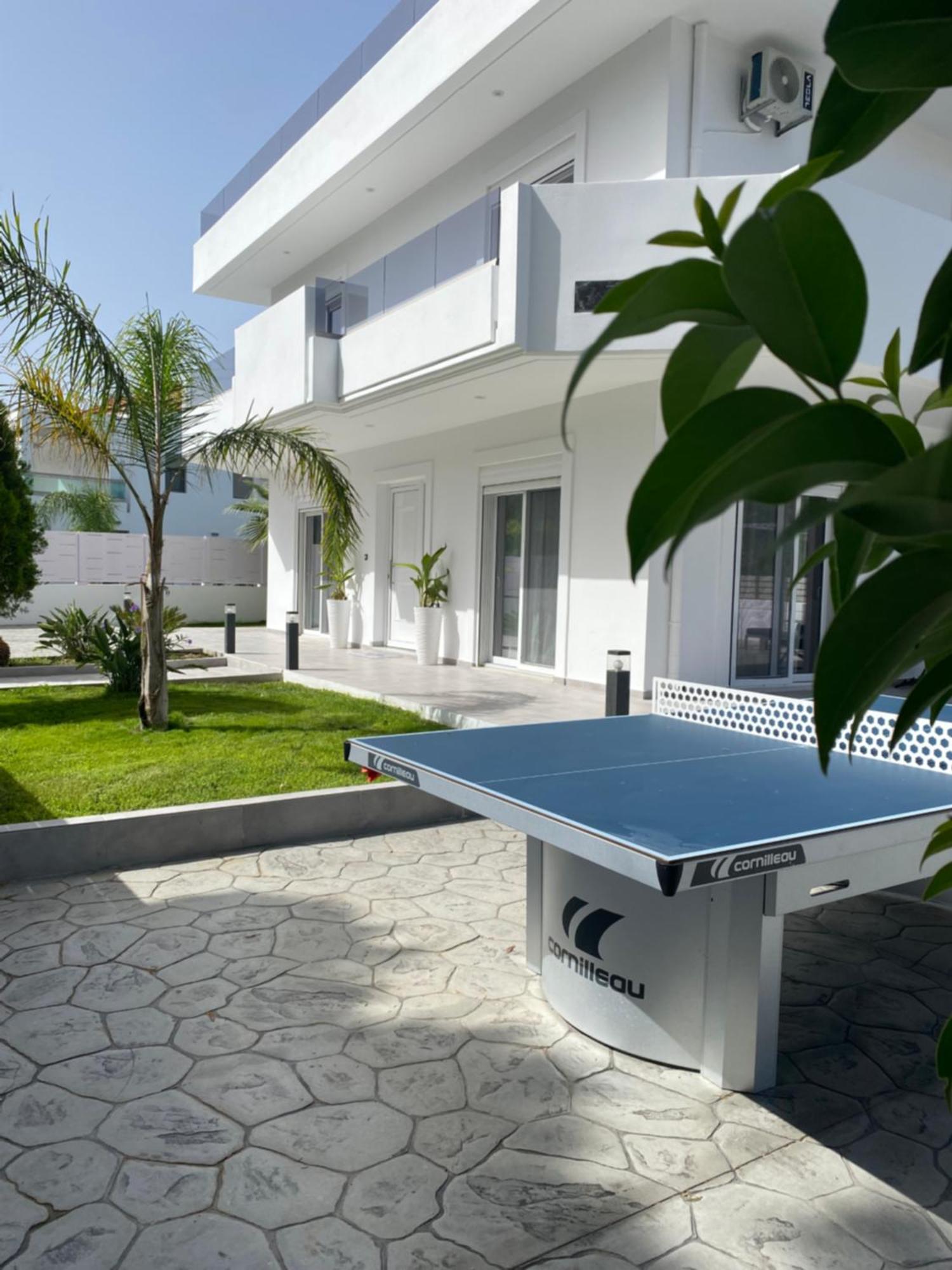 Villa Dana Ixia  Luaran gambar
